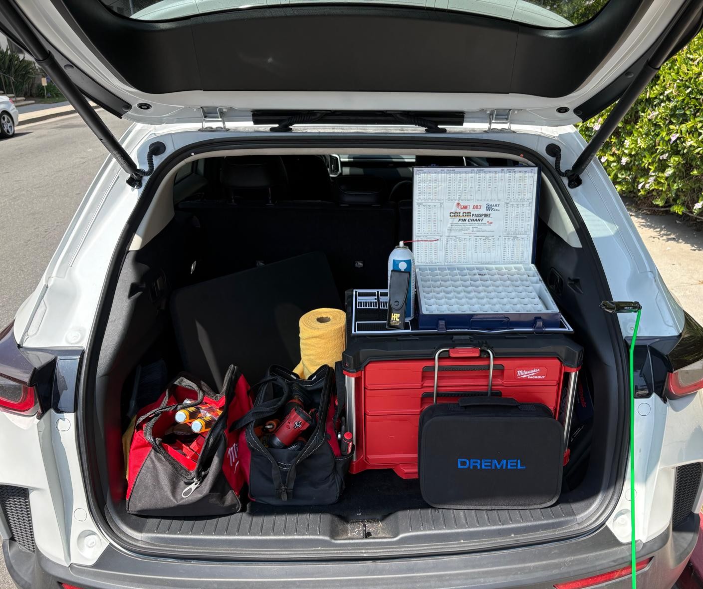 Professional locksmith equipment and tools